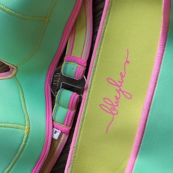 Neoprene reversible swimsuit - Picture 2 of 4